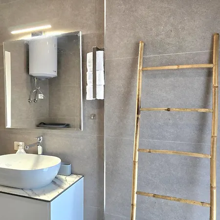Apartment Sunny 287 Plazhi San Pietro